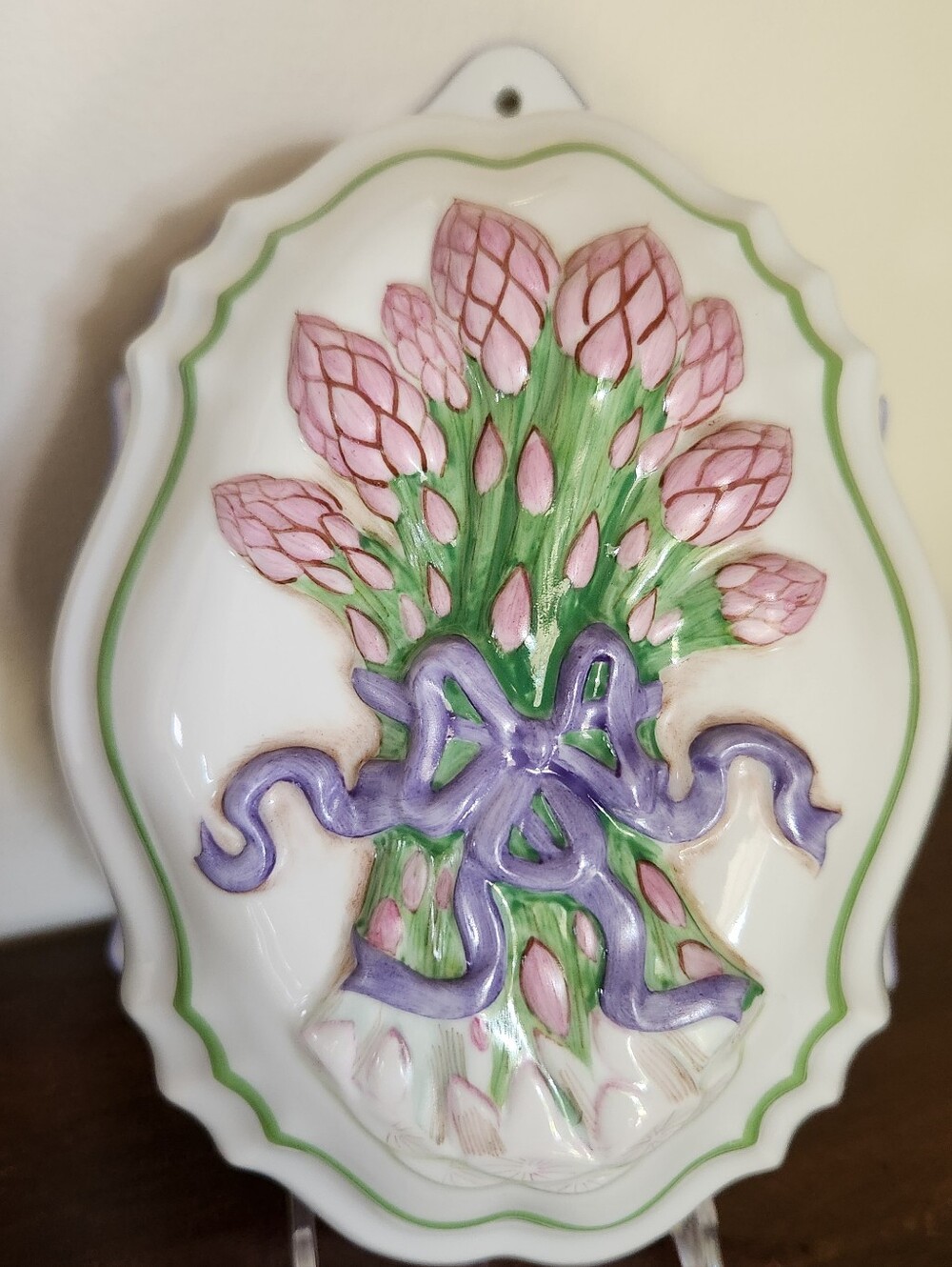 1986 The Franklin Mint Le Cordon Bleu Porcelain Jelly Mold "Asparagus"